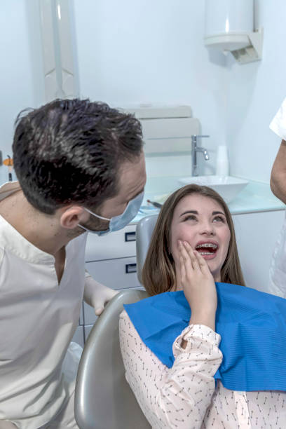 Best Emergency Broken Tooth Repair in Macon, IL